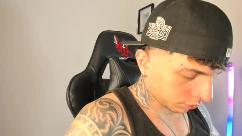 jacobb116 online show from 02/18/25, 02:05