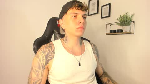 jacobb116 online show from 02/20/25, 02:51