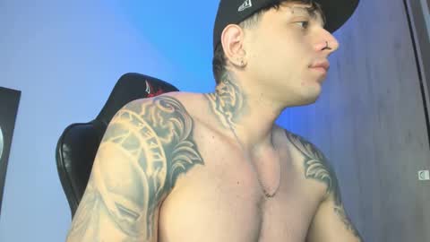 jacobb116 online show from 10/08/25, 12:08