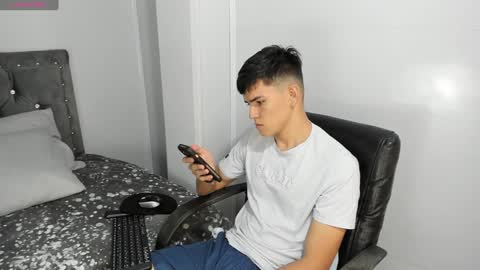 Jacob Lee online show from 12/27/24, 07:46