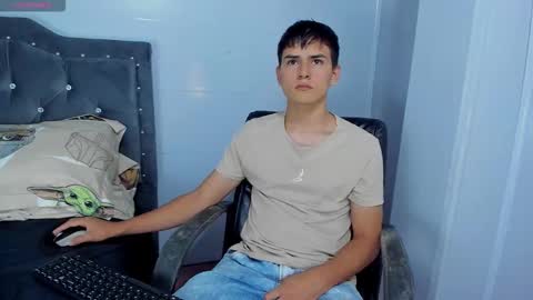 Jacob Lee online show from 11/24/25, 08:19