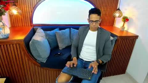 jacobdraven online show from 11/08/25, 04:34