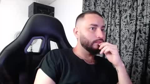 jacobkingd online show from 02/08/25, 11:13