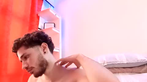 Snapshot of jacobmurphy2103 chatting on 01/18/26, 06:23 JACOB ROBIN online show from 01/18/26, 06:23