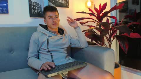 Snapshot of jacobstones_ chatting on 01/30/25, 06:46 JACOB STONES online show from 01/30/25, 06:46