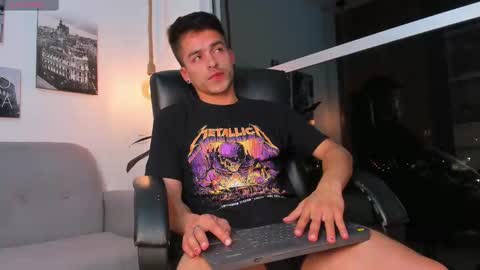 Snapshot of jacobstones_ chatting on 02/27/25, 02:21 JACOB STONES online show from 02/27/25, 02:21