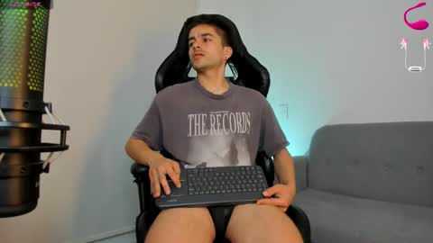 JACOB STONES online show from 11/27/25, 01:18