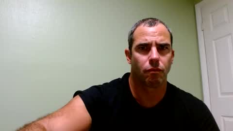Snapshot of jacoff38 chatting on 06/08/26, 09:26 jacoff38 online show from 06/08/26, 09:26