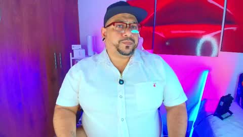 daddy sir master bear online show from 09/18/25, 03:47