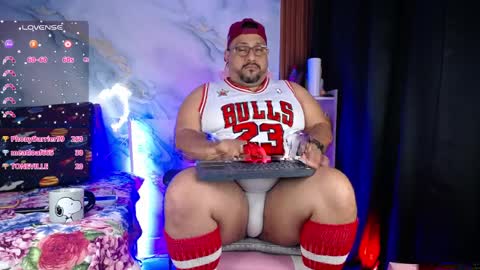 Snapshot of jacoob_woods chatting on 04/08/26, 02:06 daddy sir master bear online show from 04/08/26, 02:06
