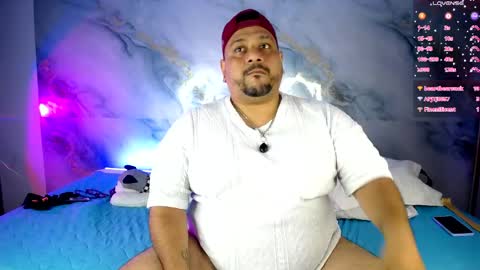 Snapshot of jacoob_woods chatting on 04/16/26, 09:39 daddy sir master bear online show from 04/16/26, 09:39