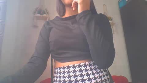 jacqueline_fernandez online show from 02/08/25, 09:56