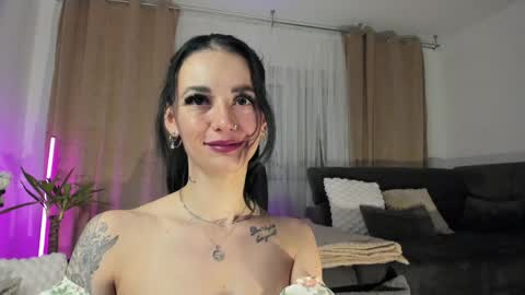 Jacqueline online show from 04/02/26, 02:09