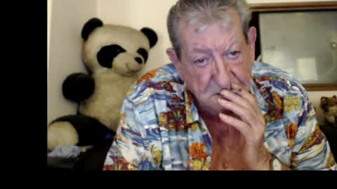 Snapshot of jacques_de_france chatting on 04/28/26, 02:10 Jacques online show from 04/28/26, 02:10