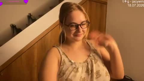 Snapshot of jacywinslat chatting on 07/20/26, 12:03 jacywinslat online show from 07/20/26, 12:03