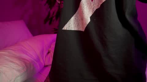 Snapshot of jada_valentine chatting on 01/28/25, 11:39 Jada online show from 01/28/25, 11:39