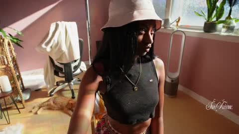 Jada online show from 07/07/26, 10:25