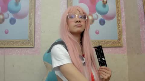 Snapshot of jadde_greyy_ chatting on 12/17/25, 02:17 Jadde Greyy online show from 12/17/25, 02:17