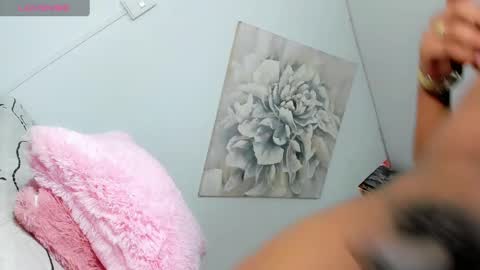 Vanniall online show from 01/14/25, 08:52