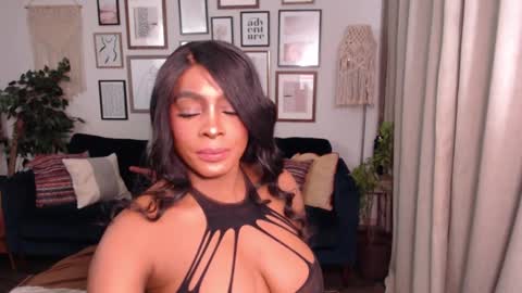 Jade online show from 02/01/25, 11:48