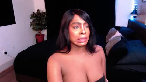 Jade online show from 09/22/25, 10:56