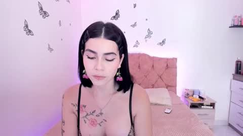   online show from 10/25/25, 01:13