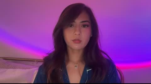 jade auraa online show from 08/05/26, 04:26