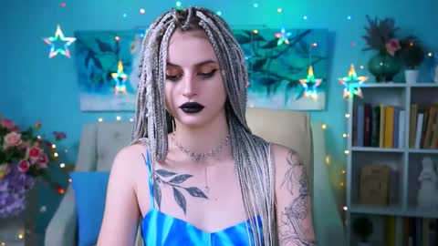 jade_castle online show from 12/14/24, 07:29