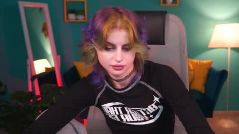 jade_castle online show from 01/30/25, 08:22