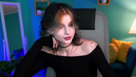 jade_castle online show from 02/21/25, 05:24