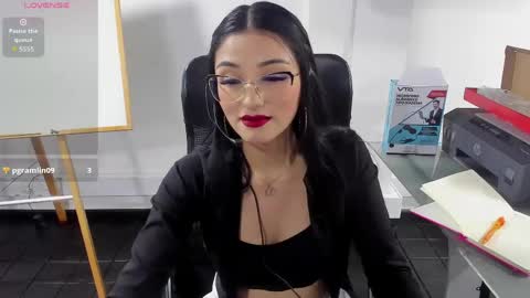 jade_connor online show from 04/15/26, 09:59