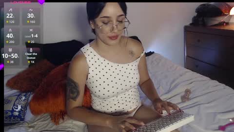 Snapshot of jade_evergreen_99 chatting on 07/22/26, 08:11 jade_evergreen_99 online show from 07/22/26, 08:11