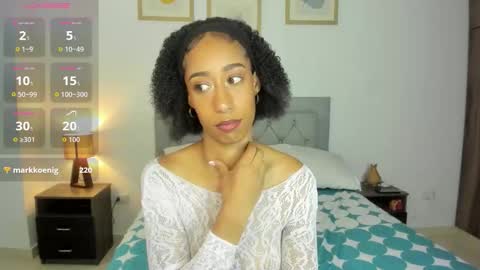 Jade smile online show from 12/17/25, 02:45