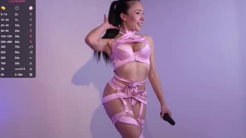 Jade Paris online show from 02/06/26, 07:39