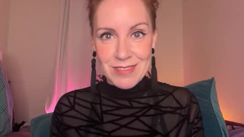 Snapshot of jade_slade chatting on 05/01/26, 11:04 Jade Slade online show from 05/01/26, 11:04