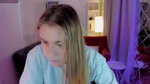 Jade online show from 12/03/25, 09:24