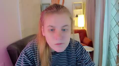 Jade online show from 01/07/26, 08:33