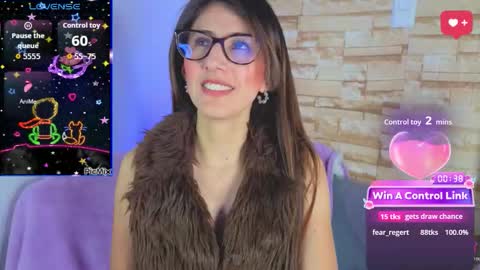 jade white  online show from 02/24/26, 02:04