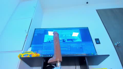 jadee__ online show from 02/26/25, 09:53