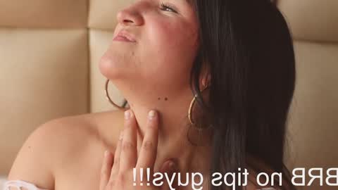 jadeestudios online show from 12/27/24, 05:05