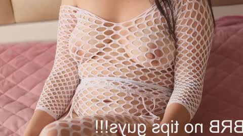 jadeestudios online show from 01/04/25, 04:32