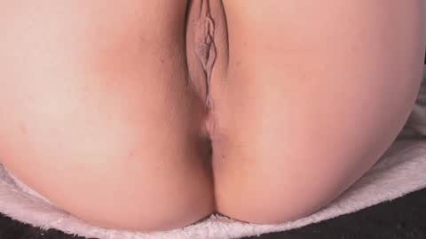 jadeestudios online show from 01/23/25, 05:21