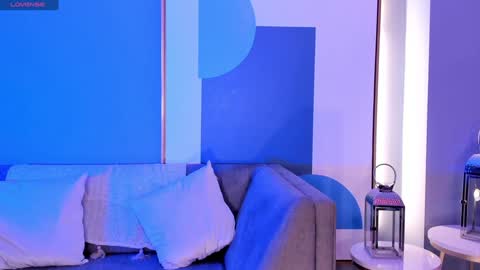 JADE EVANS online show from 12/18/24, 09:08