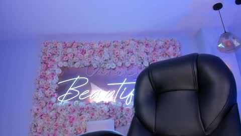 JADE EVANS online show from 01/03/25, 09:05