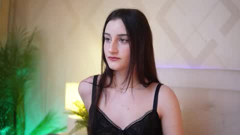  Jade  online show from 11/26/25, 08:54