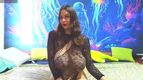 Jadelin Min online show from 11/21/25, 07:29