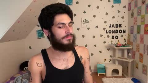 Jade online show from 03/05/25, 09:15