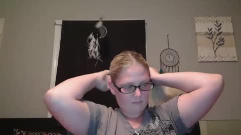 Snapshot of jadeluv chatting on 12/02/24, 02:42 JadeLuv online show from 12/02/24, 02:42