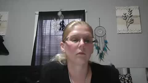 JadeLuv online show from 01/07/26, 10:12