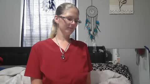Snapshot of jadeluv chatting on 07/18/26, 03:05 JadeLuv online show from 07/18/26, 03:05